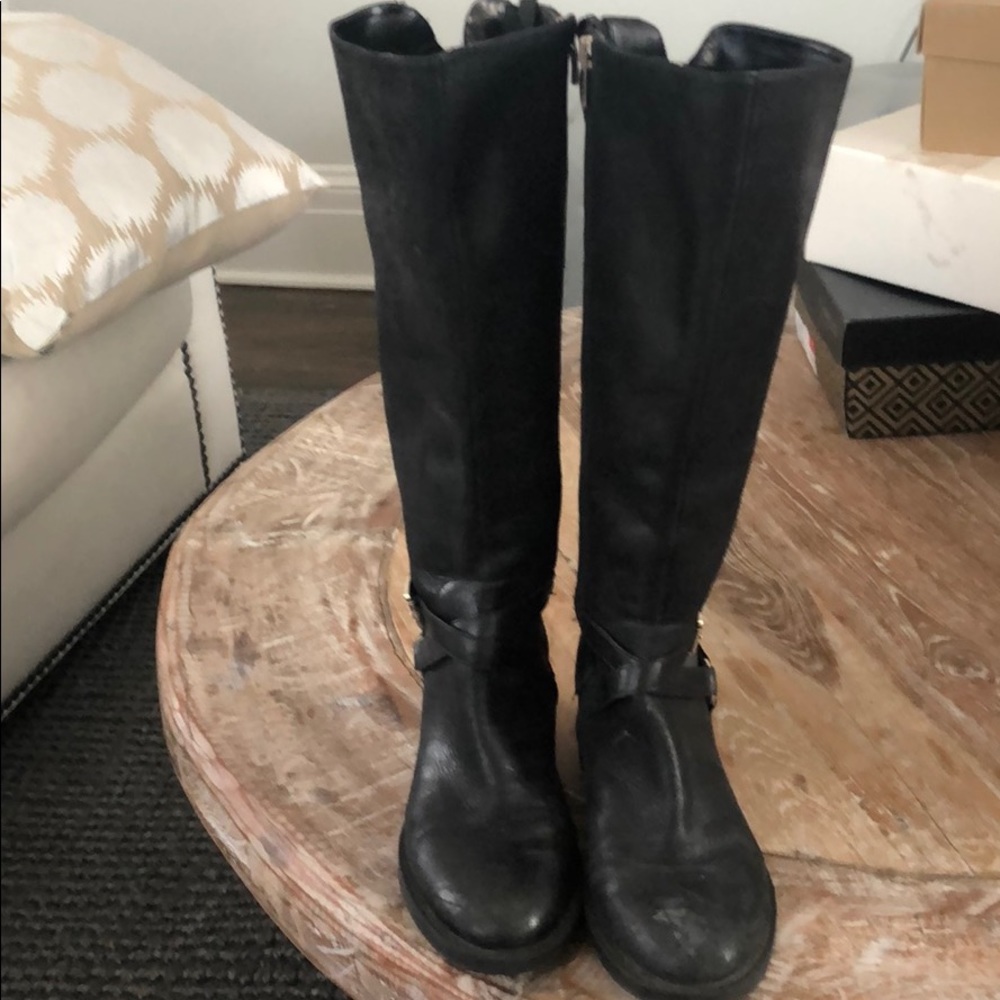 Used black tall boots